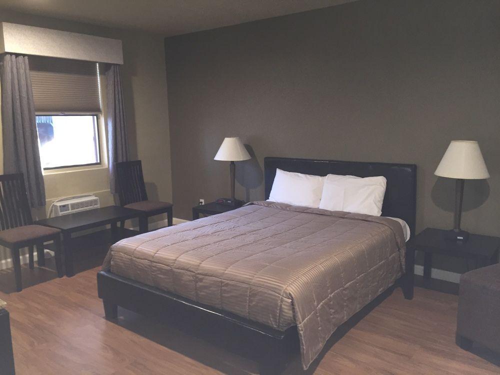 Rodeway Inn Flagstaff East Route 66 Bagian luar foto